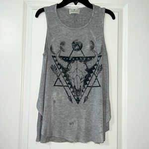 Sleeves less t-shirt tank
